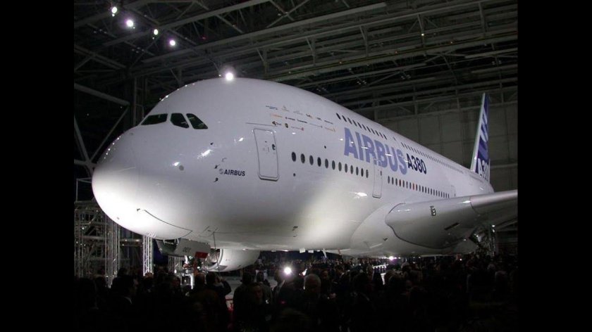 Пассажирский самолёт Аэробус