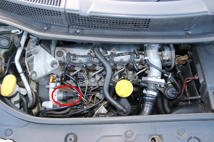 Рено Сценик 2 дизель 1.5 DCI