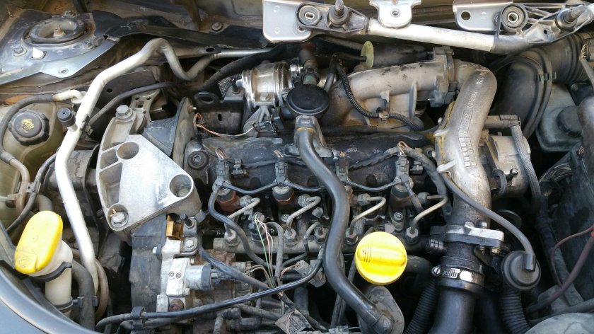 Двигатель Рено Лагуна 1.9 DCI