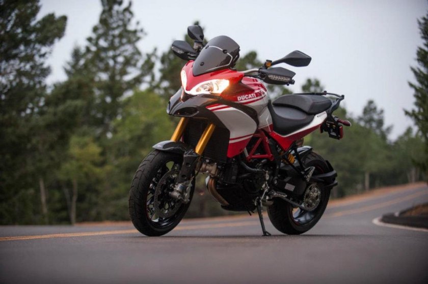 Ducati Multistrada 1200s
