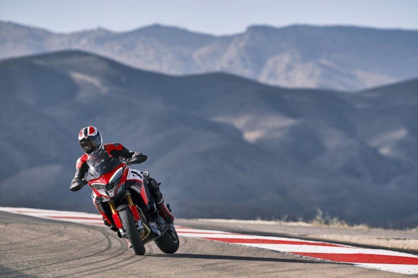 Ducati Multistrada v4 Pikes Peak