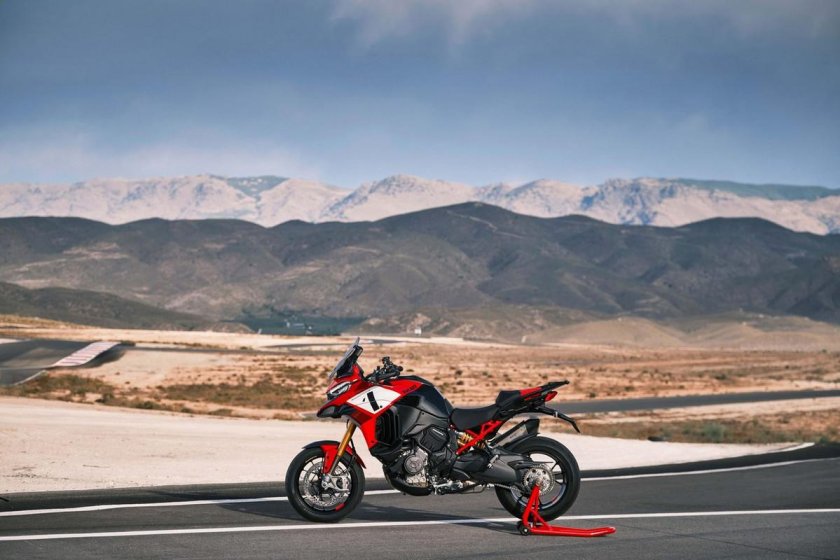 Ducati v4 Pikes Peak