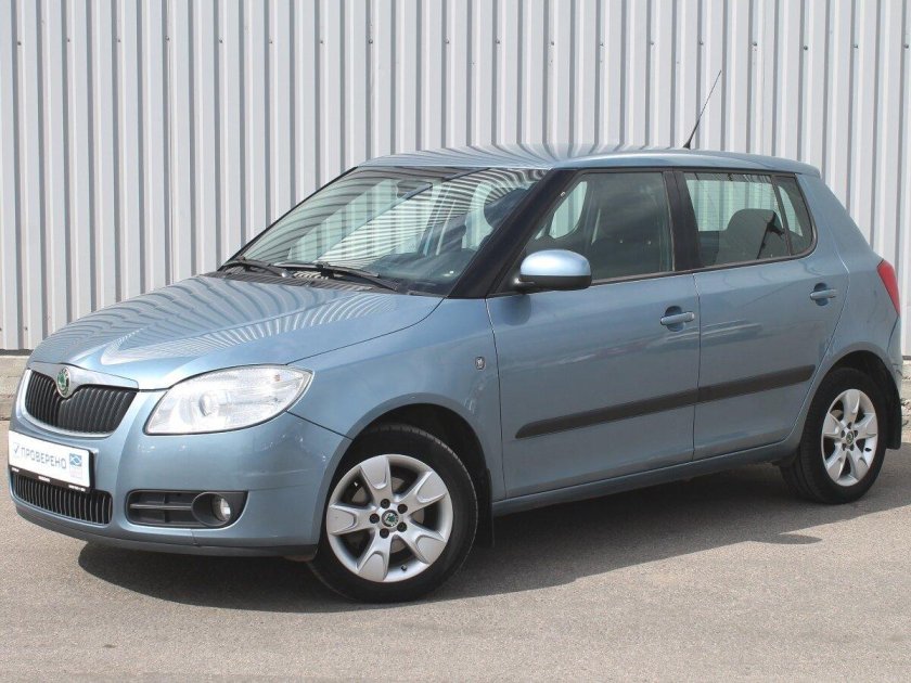 Шкода Фабия 2008 хетчбэк