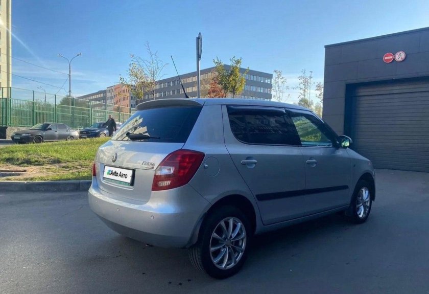 Шкода фабия 2008