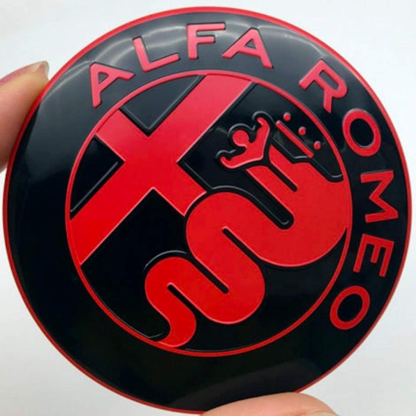 Альфа Ромео логотип