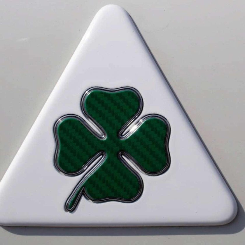 Alfa Romeo Клевер