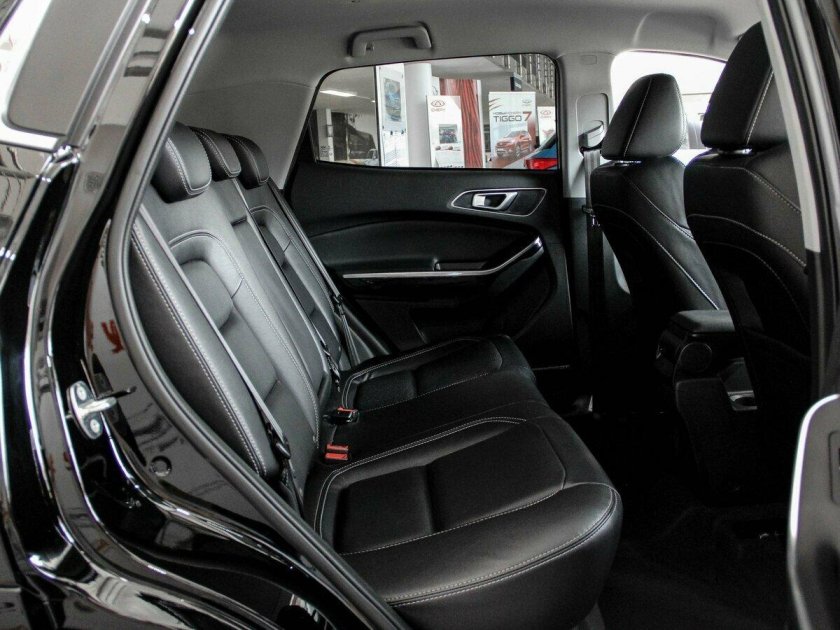 Черри Тигго 4 черный