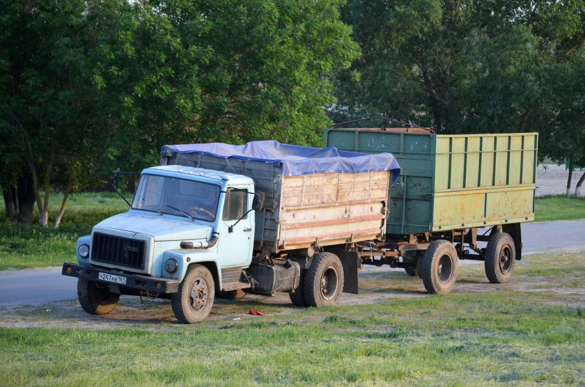 ГАЗ 3309 С прицепом ЗИЛ
