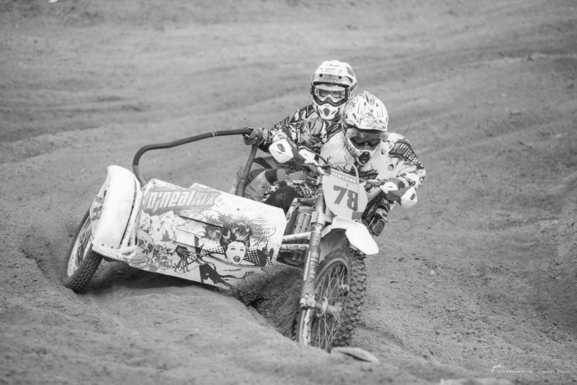 Мотокросс с коляской Урал