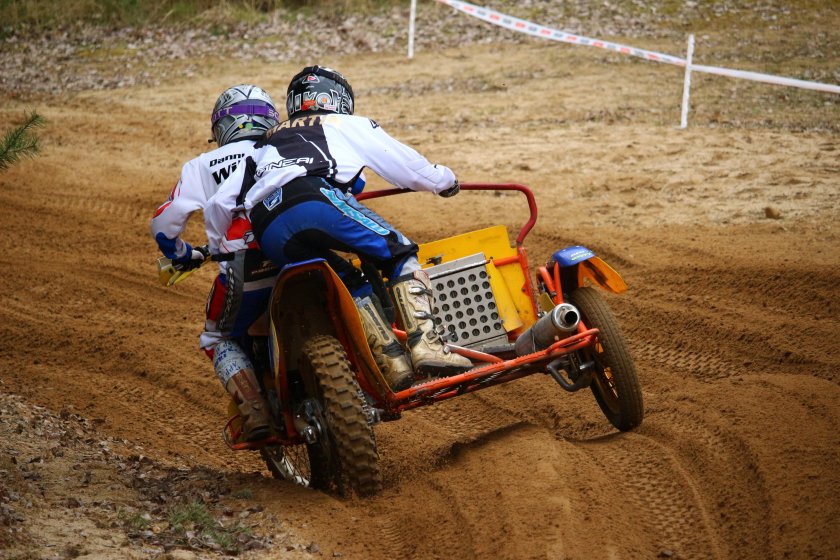 Мотокросс с коляской Урал