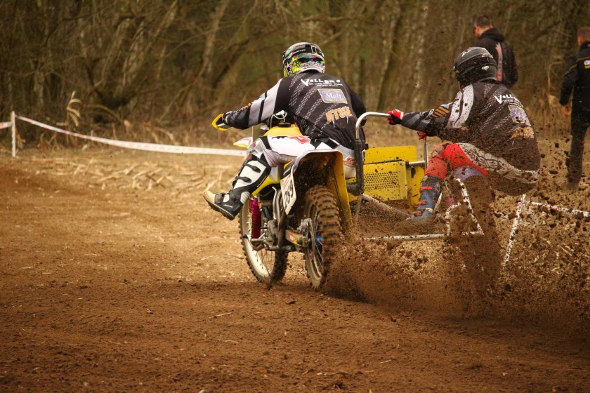 Мотокросс с коляской Урал