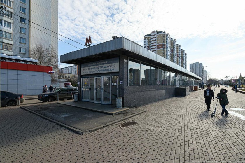 Станция бульвар Дмитрия Донского