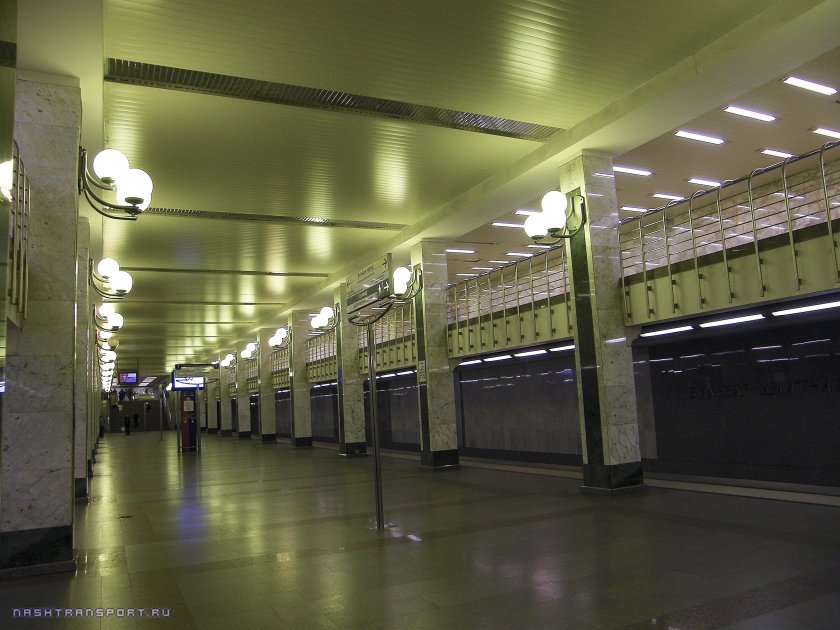 Станция бульвар Дмитрия Донского