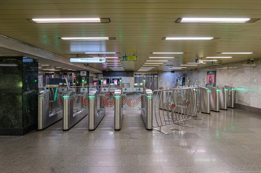 Станция бульвар Дмитрия Донского