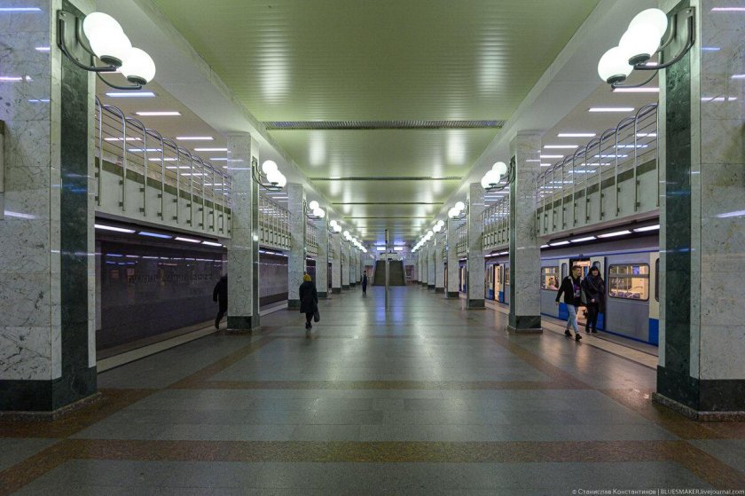 Станция бульвар Дмитрия Донского