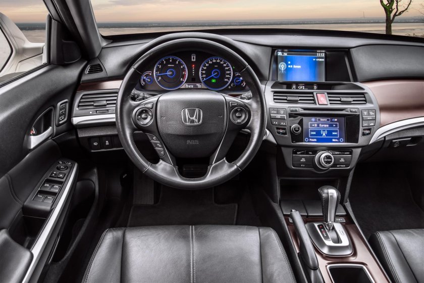 Honda Crosstour салон 2014