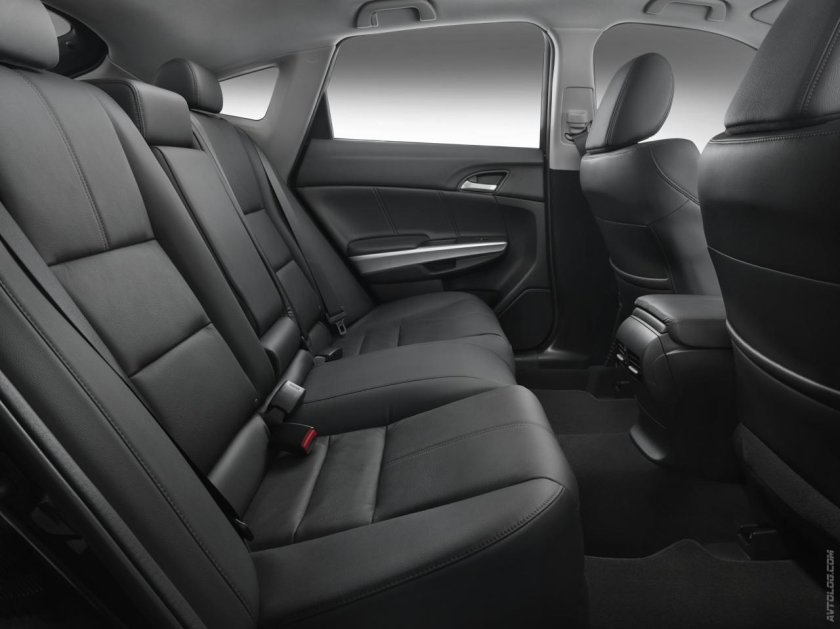 Honda Crosstour салон 2014
