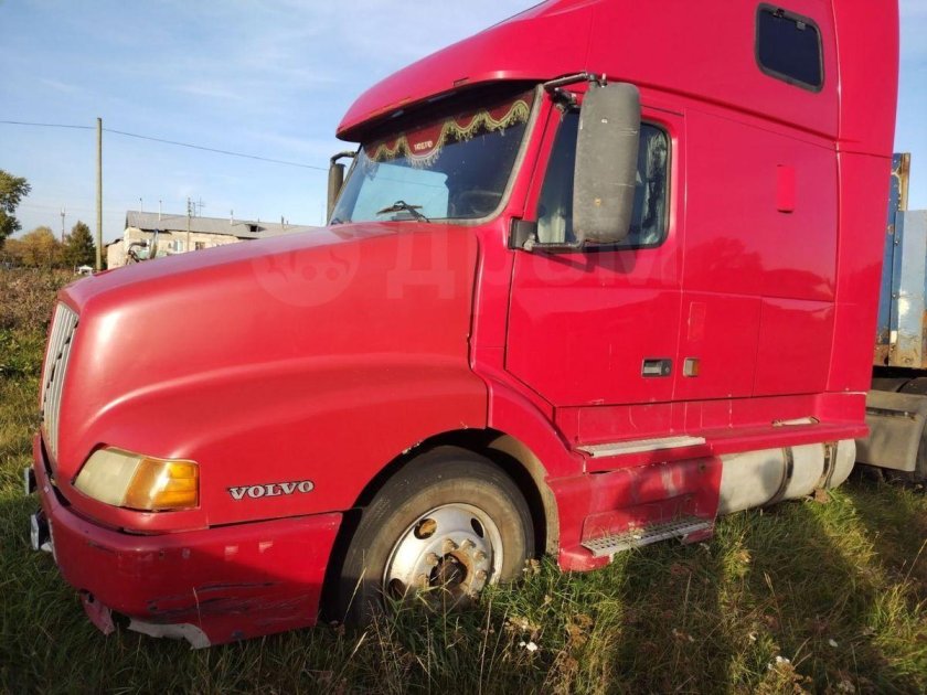 Volvo vnl 2002