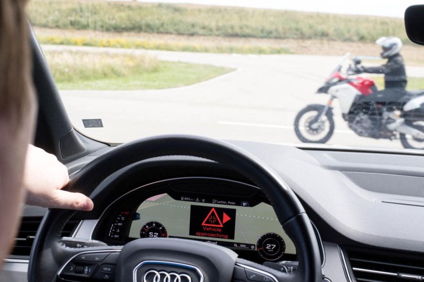 Мотоцикл Ауди