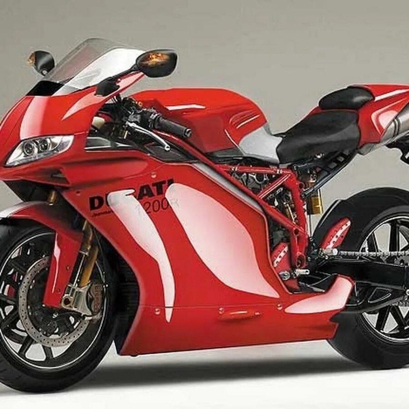 Спортивный мотоцикл Ауди