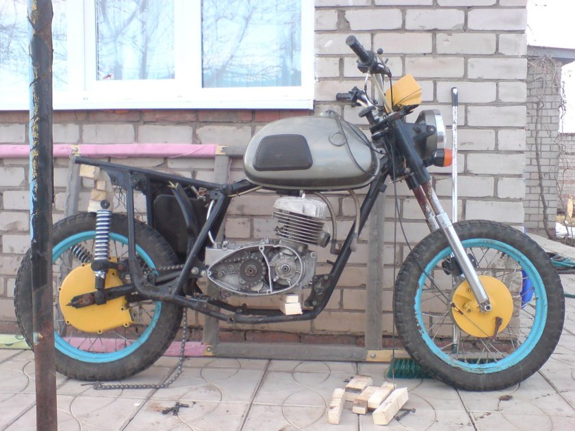 ИЖ Планета 3 кросс