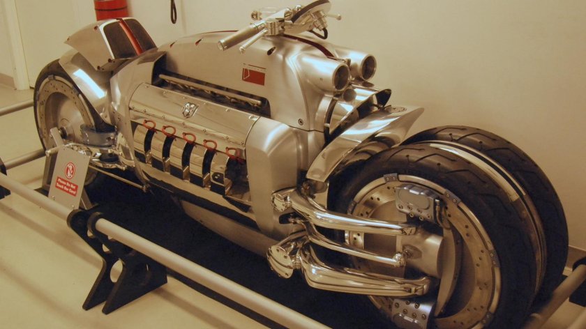 Мотоцикл dodge tomahawk v10
