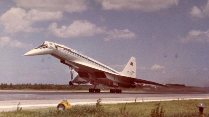 Ту-144 пассажирский самолёт