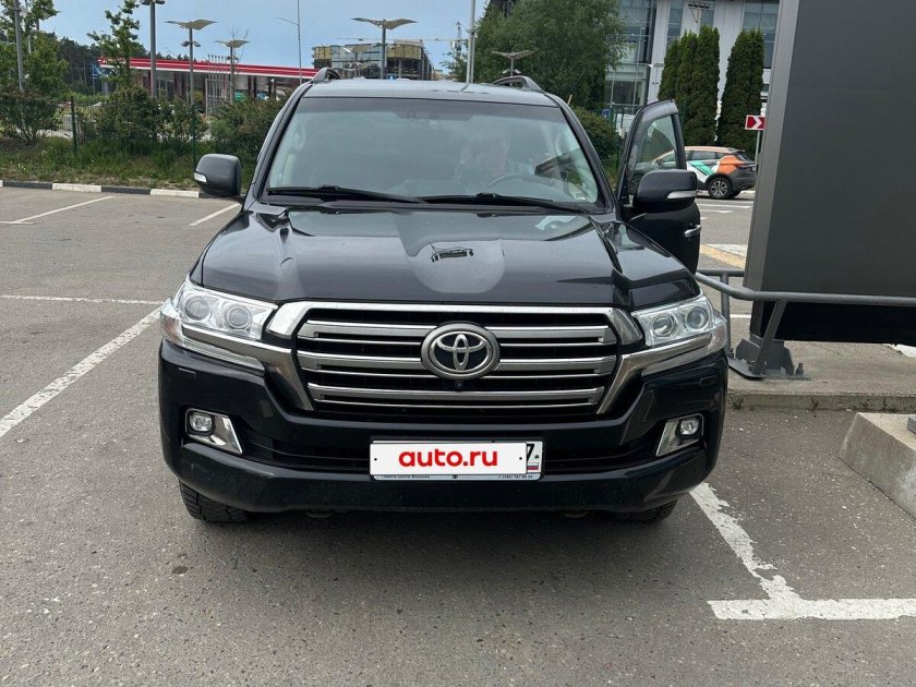 Ленд крузер 200 рестайлинг