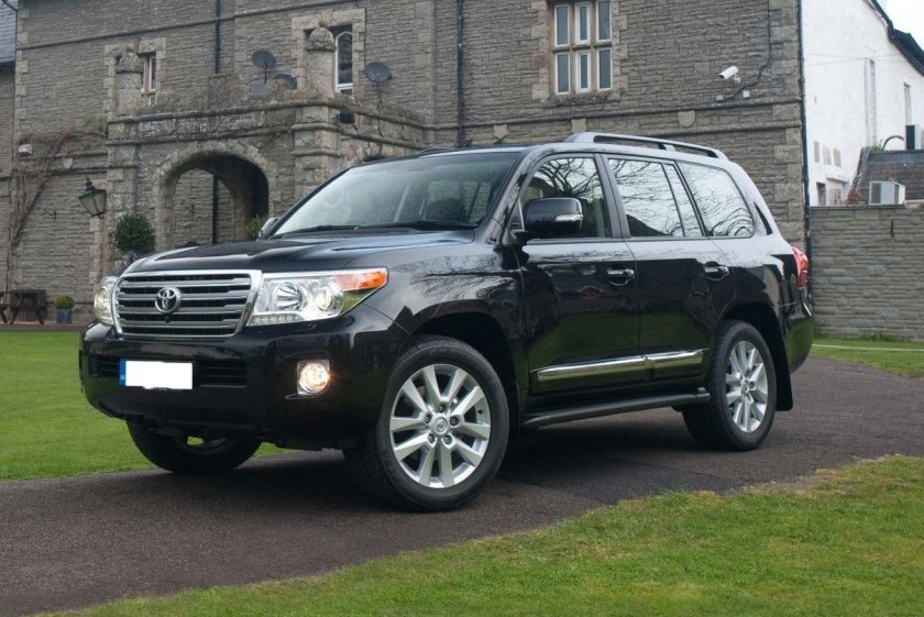 Toyota land cruiser 200 2012