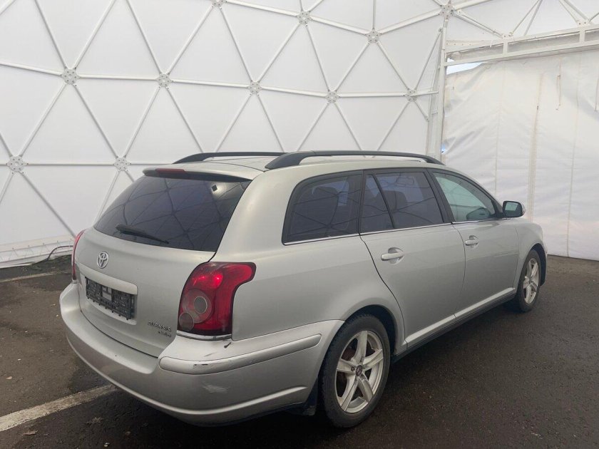 Тойота авенсис универсал 2008