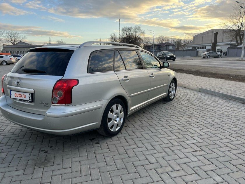 Тойота авенсис 2003 универсал