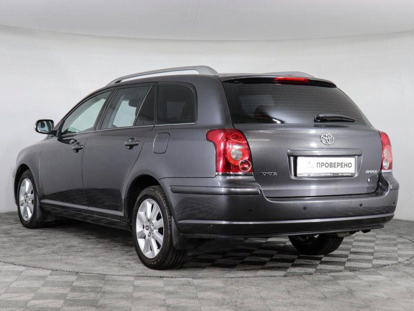 Тойота Авенсис 2007 универсал