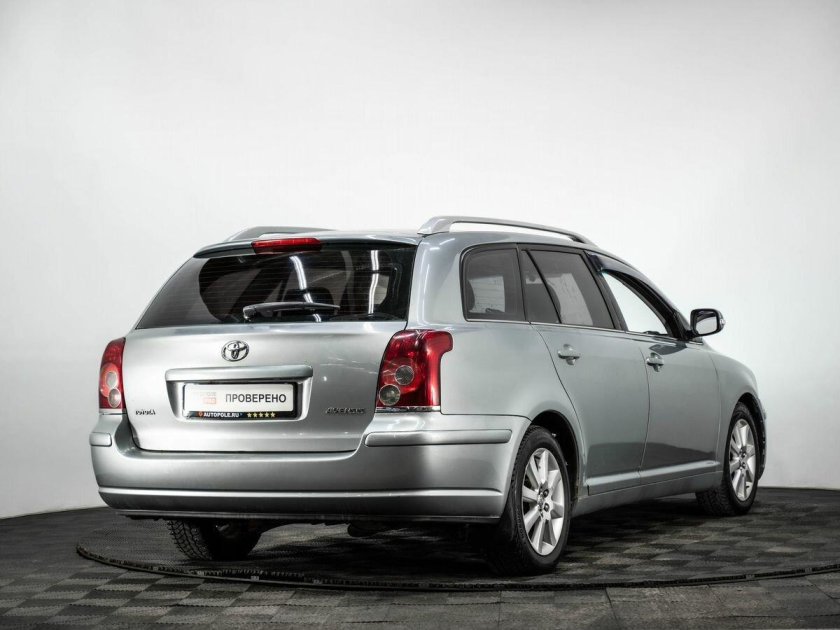 Toyota avensis 2008