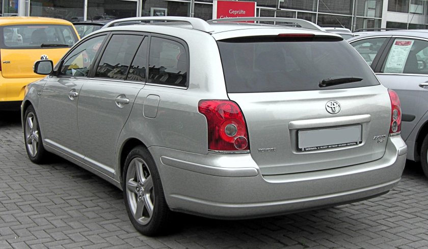 Toyota Avensis 2008 универсал