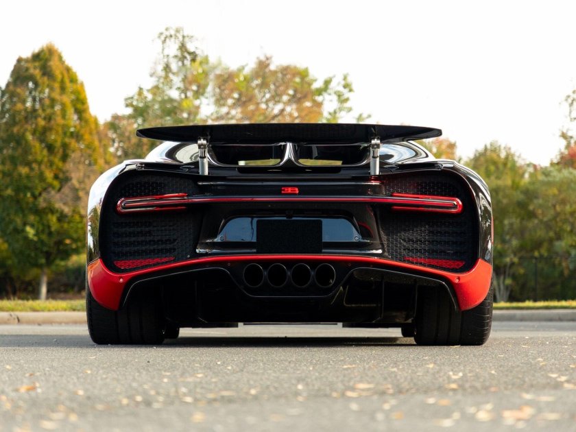 Bugatti chiron sport