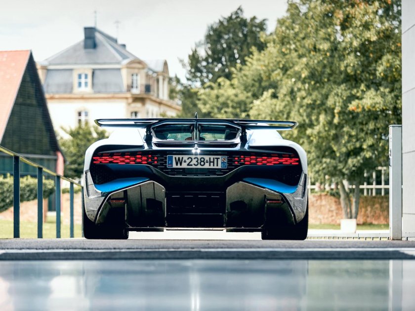 Бугатти дива