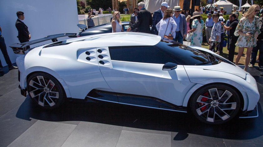 Бугатти Centodieci 2022