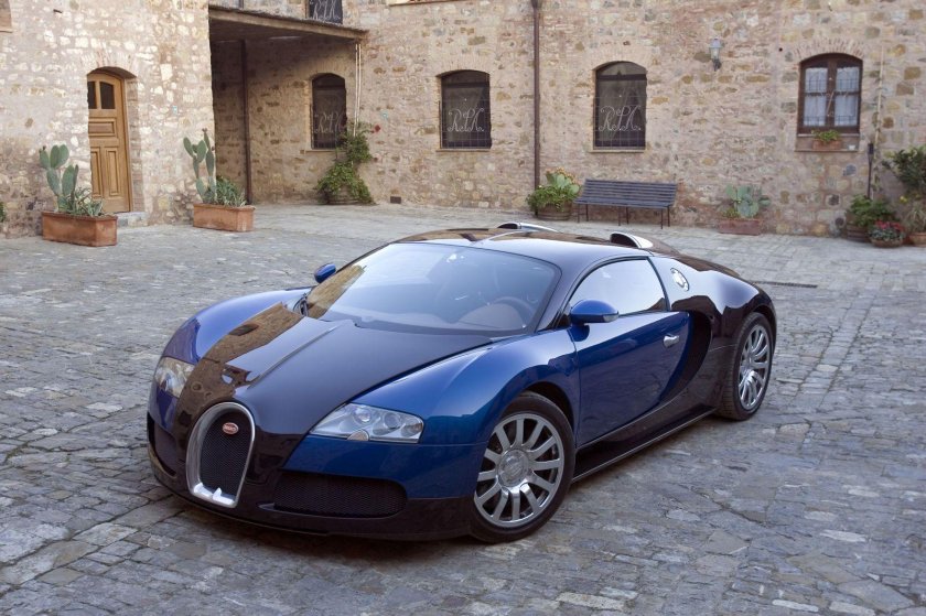 Bugatti Veyron 2005