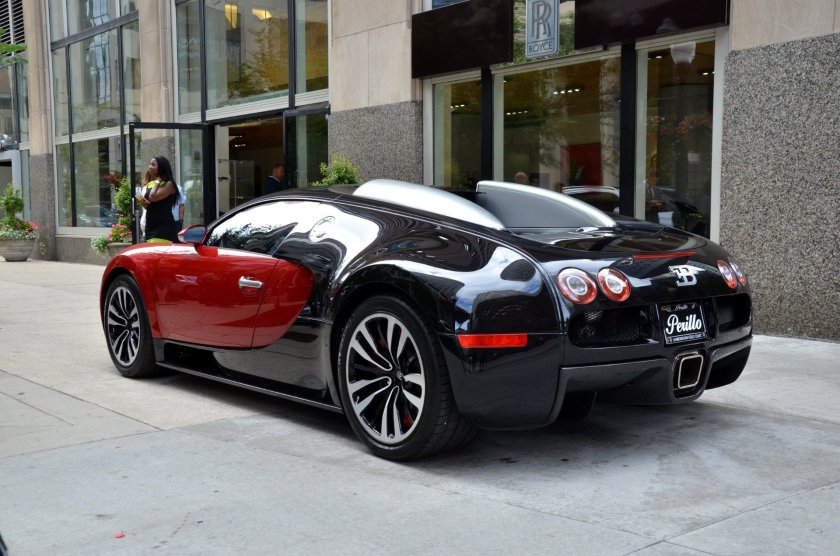 Бугатти Вейрон 2008