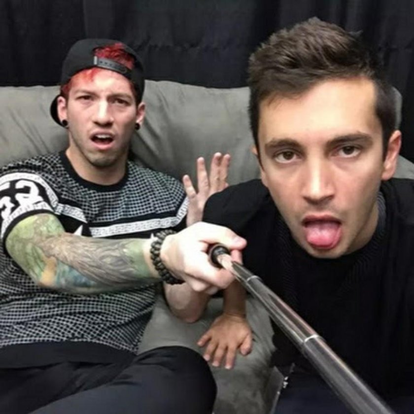 Тайлер и Джош