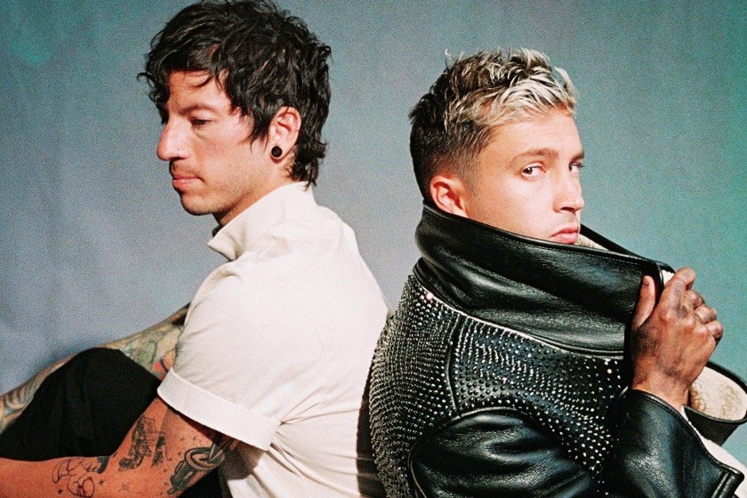 Twenty one Pilots 2021