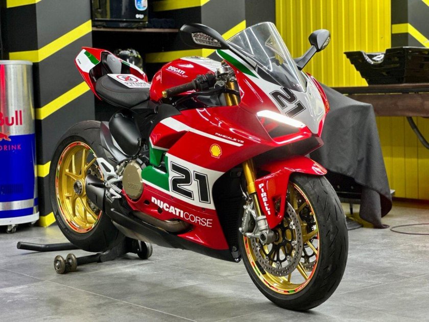 Мотоцикл ducati panigale