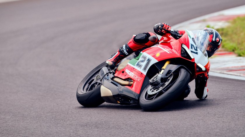 Ducati Panigale v2 Bayliss