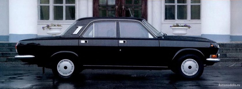 ГАЗ 2410 сбоку