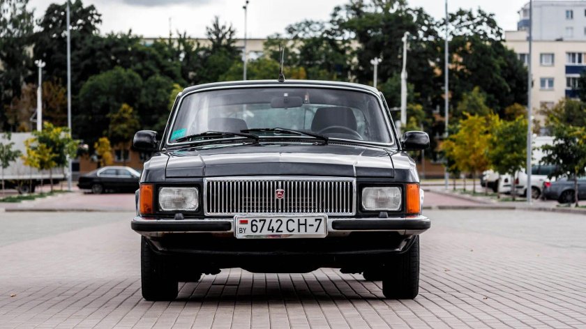 Волга ГАЗ 3102