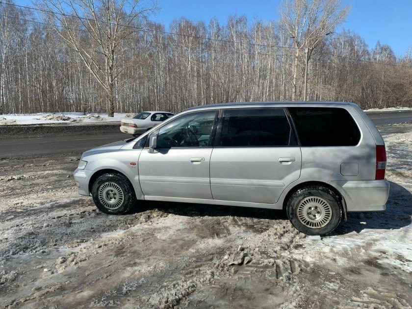 Митсубиси шариот