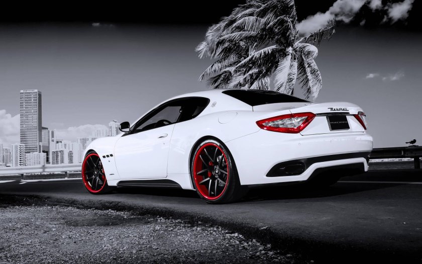 Maserati GRANTURISMO White
