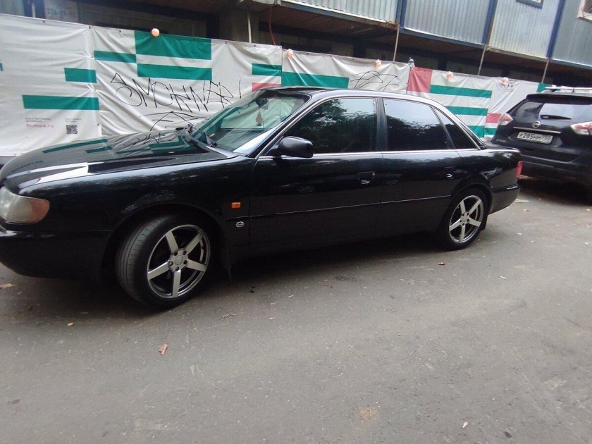 Ауди 100 r17
