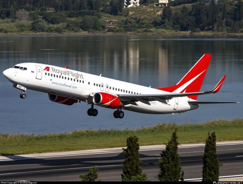 Самолет роял флайт