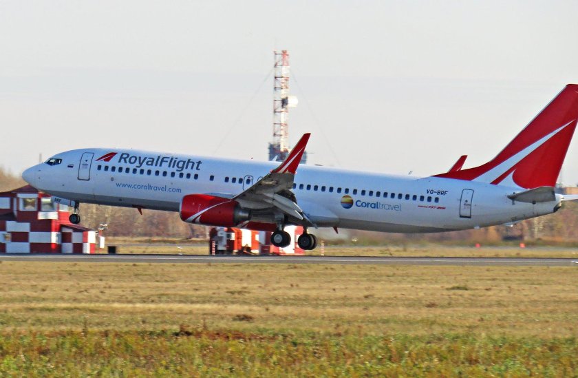 737-800 Роял Флайт